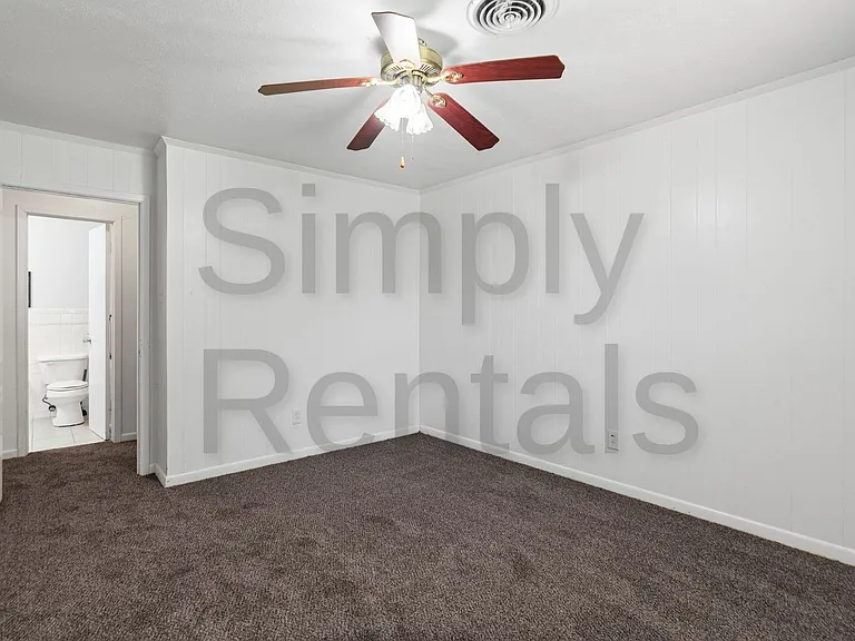 3500 Nashville Ave — Photo 28