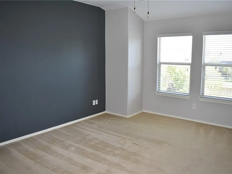 108 Quarry Ln — Photo 8