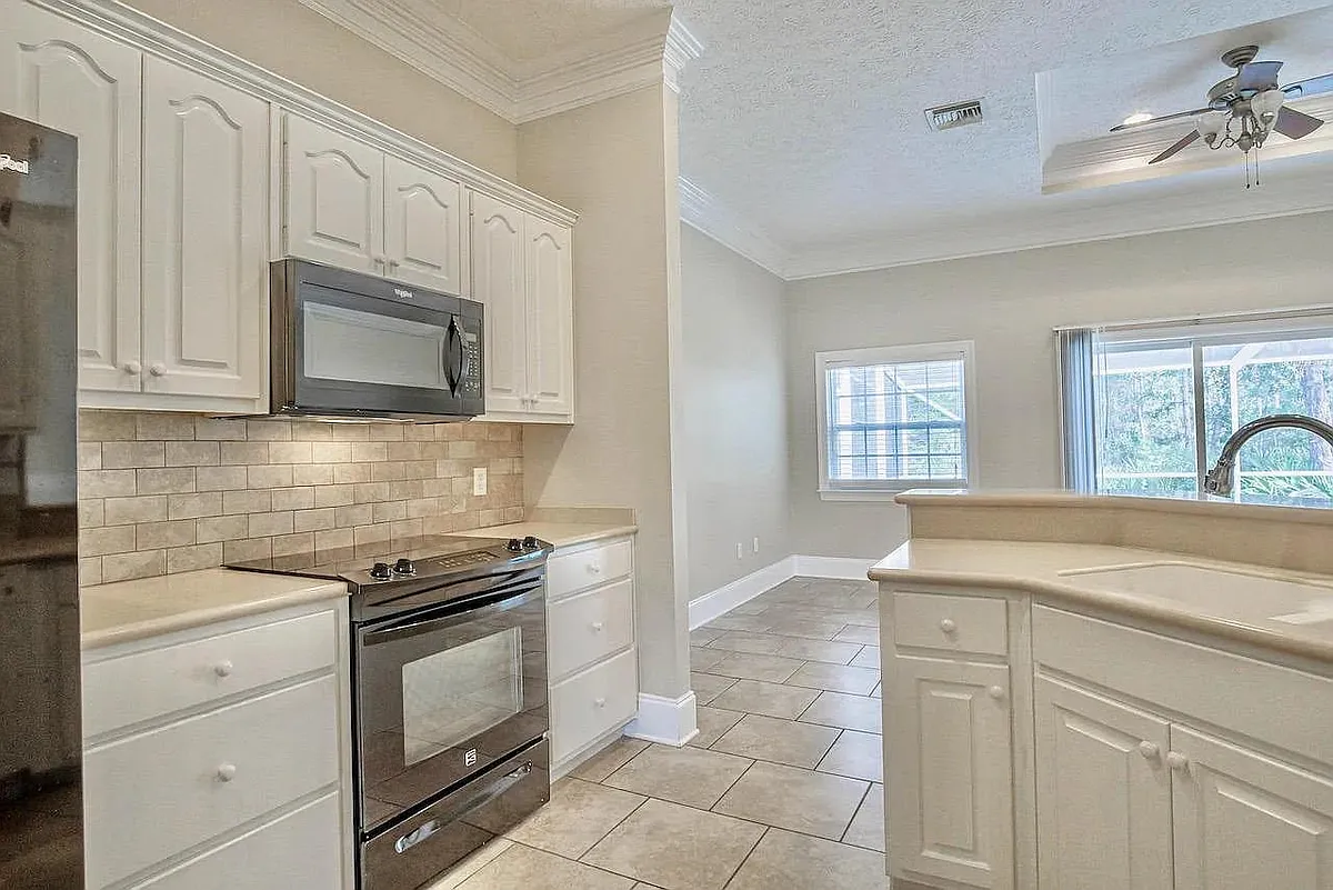 Building Photo - 203 Tierra Verde Ln