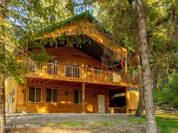 214 Spurwood Dr, Star Valley Ranch, WY 83127