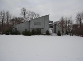 2 Prior Ct, Palisades, NY 10964