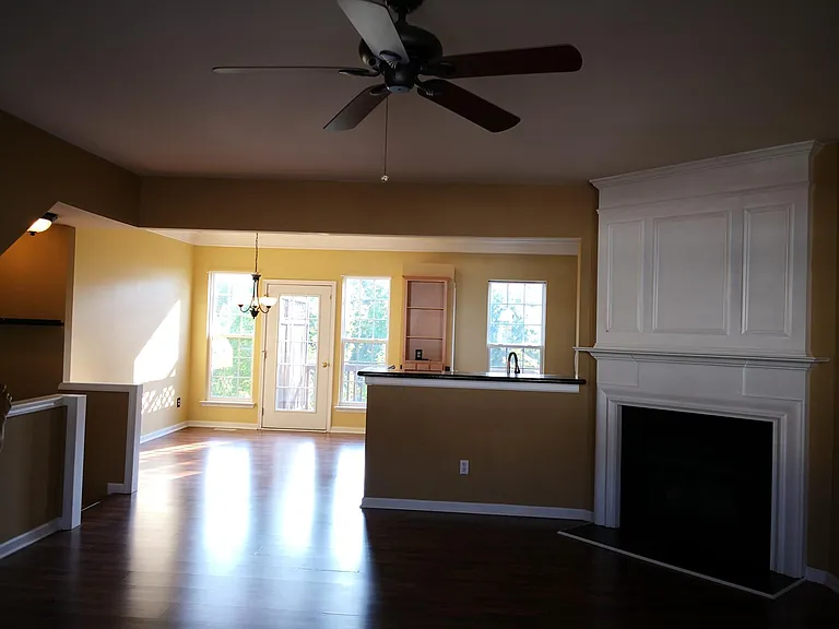 209 Ruby Walk Dr — Photo 7