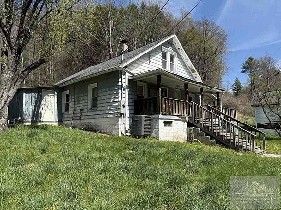 17th image of 345 Mary Branch Rd