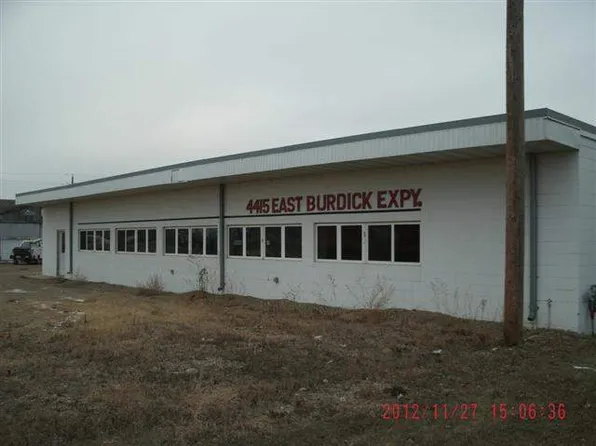 4415 Burdick Expy E, Minot, ND 58701