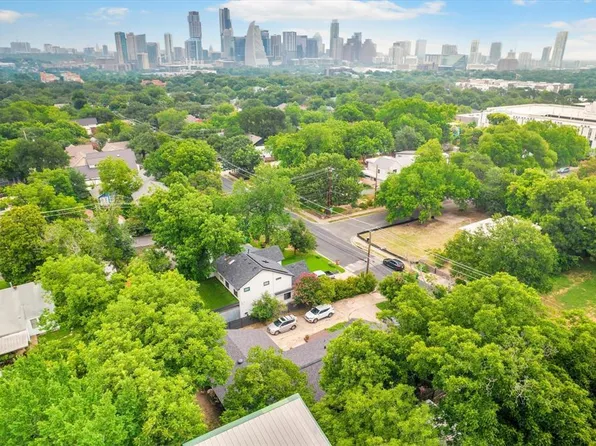 1104 Kinney Ave #B, Austin, TX 78704