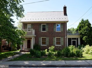 325 Boundary Ave, Red Lion, PA 17356