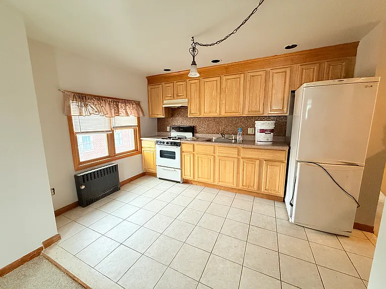 1014 73rd St #2 — Photo 4