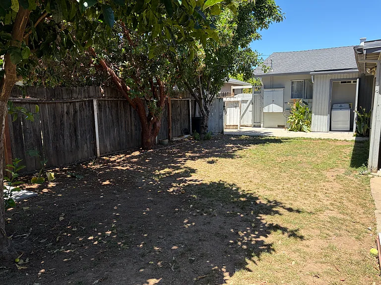 510 W 9th St — Photo 9