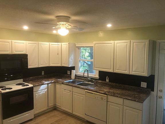 5th image of 9631 McGee St