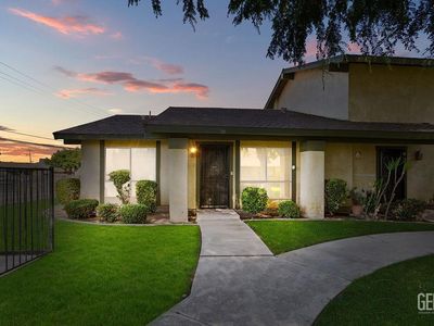 800 Lexington St APT 28, Delano, CA, 93215