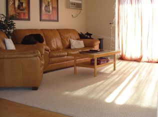 1924 Axtell Dr APT 5, Troy, MI 48084