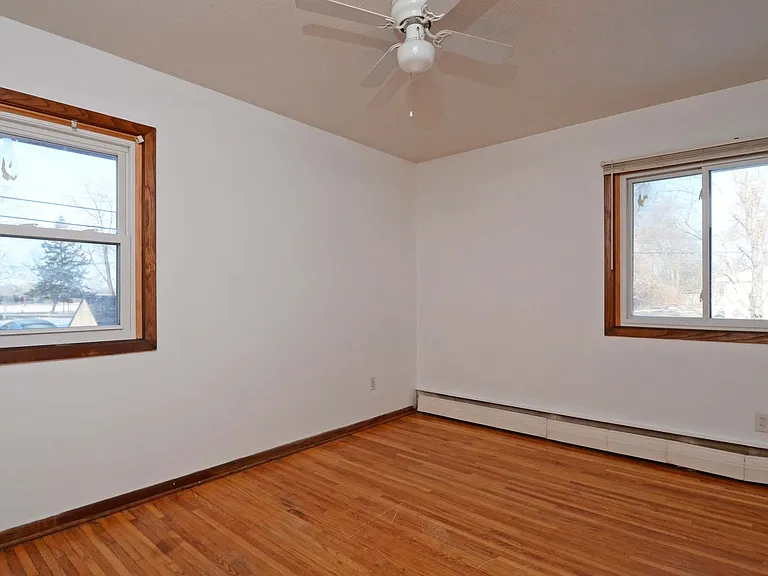 5980 2nd St NE — Photo 3