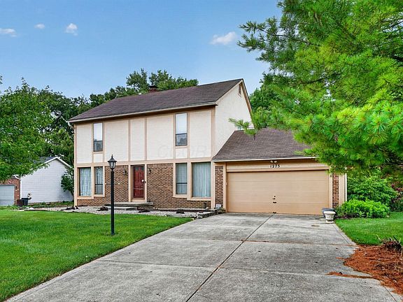 2nd image of 1275 Le Anne Marie Cir