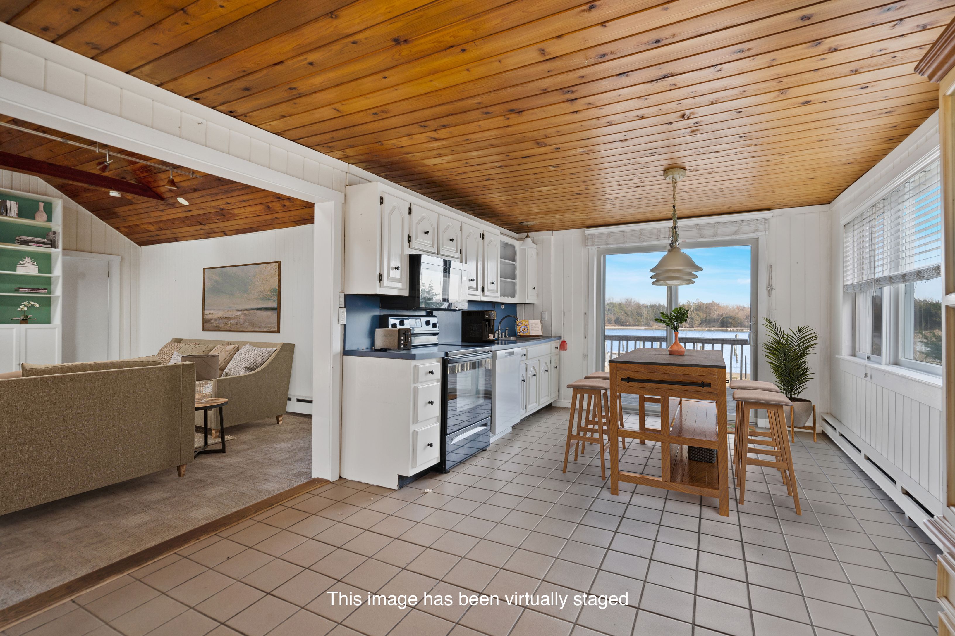 35 Gardners Ln, Hampton Bays, NY 11946 Out East