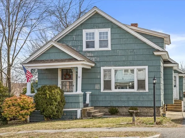 52 Collins St, Worcester, MA 01606