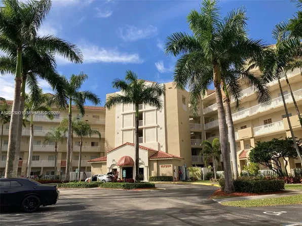 10720 NW 66th St, Doral, FL