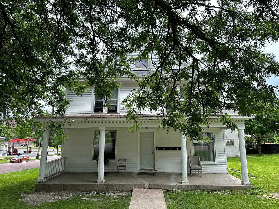 434 N Spring Ave