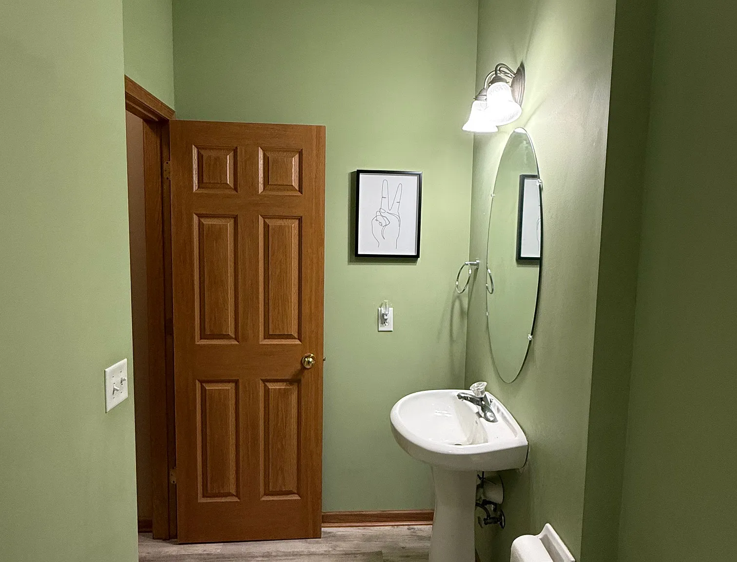 2 bed, 1420 sqft, $2,200 — Photo 4