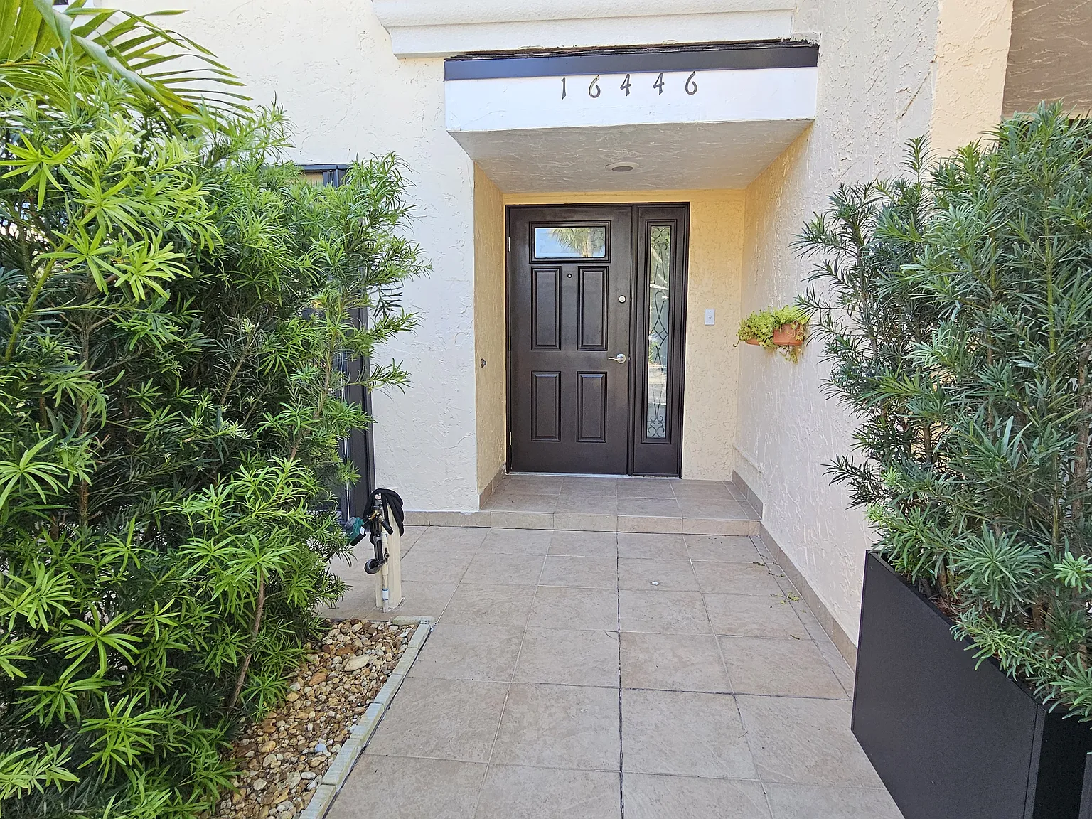 16446 NE 27th Pl — Photo 3