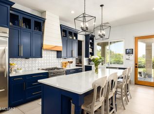 6655 N Donna Beatrix Cir, Tucson, AZ 85718
