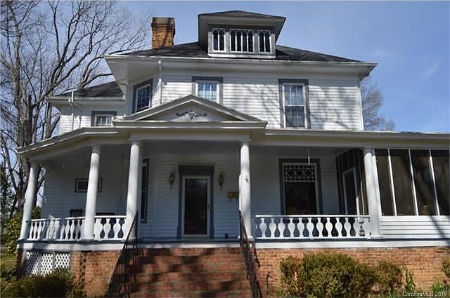 1st image of 308 W Mountain St