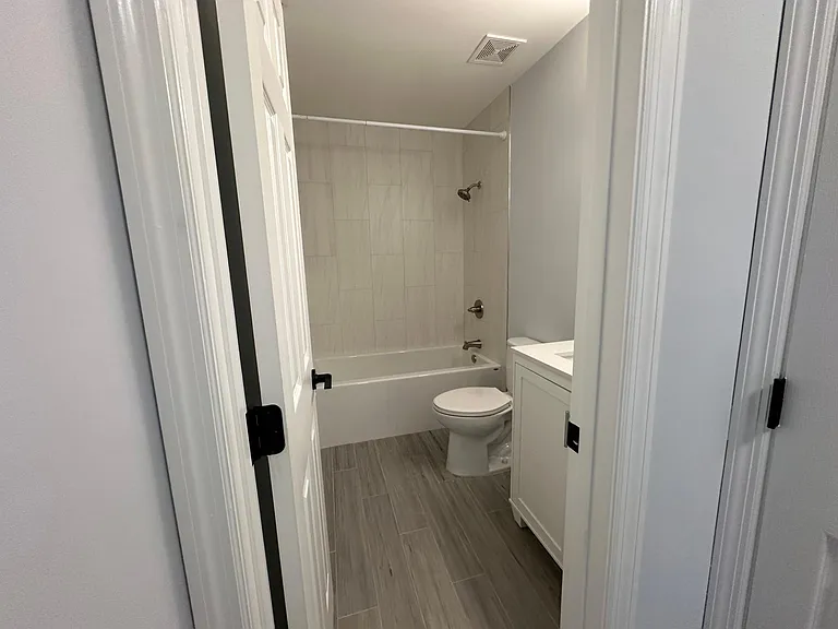 2531 Waters Edge Dr — Photo 32