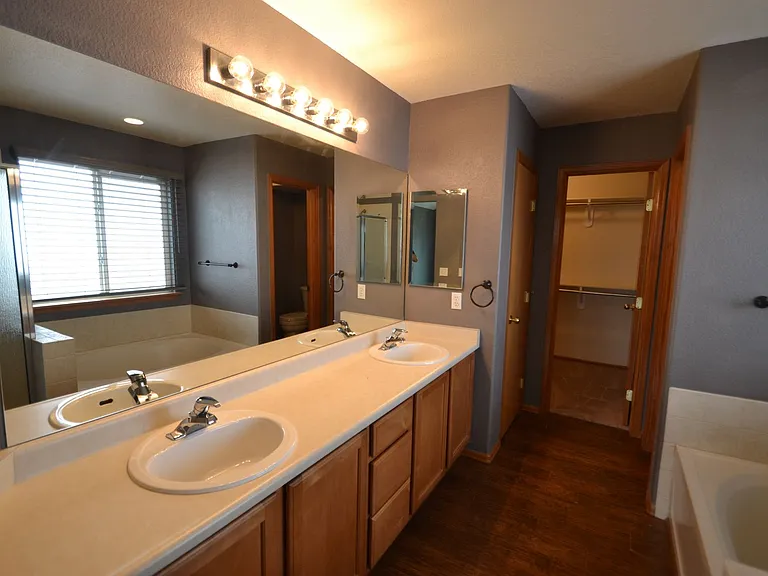 4879 Jedediah Smith Rd — Photo 9