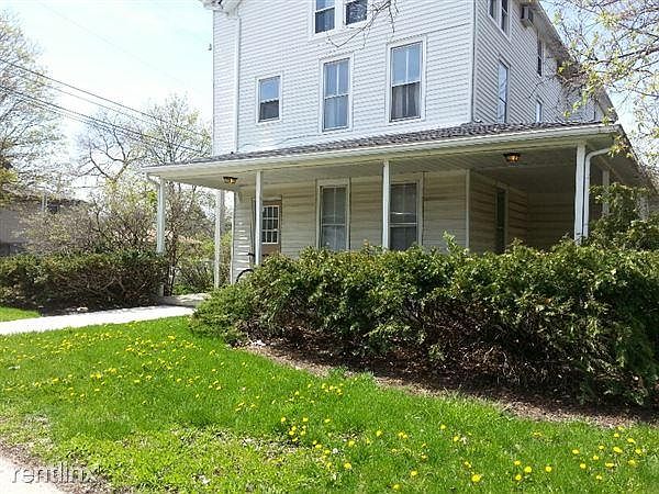 1st image of 110 W Kingsley St