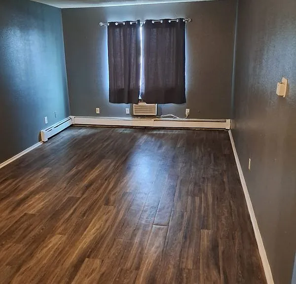 1425 N Yosemite St #12 — Photo 4