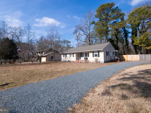 27108 Barwick Dr, Salisbury, MD 21801