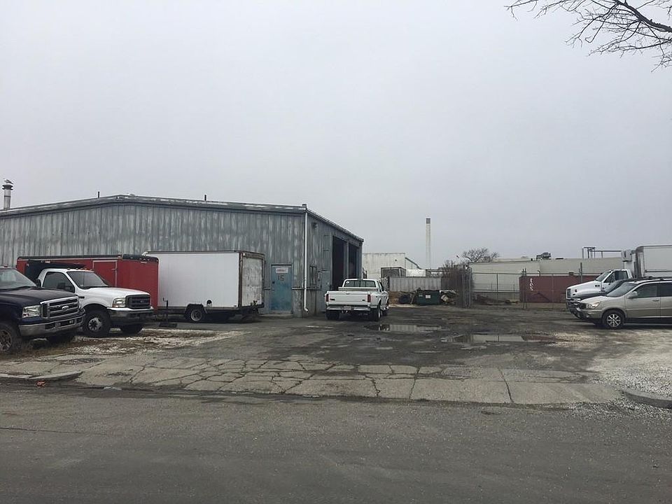 2nd image of 15 South St