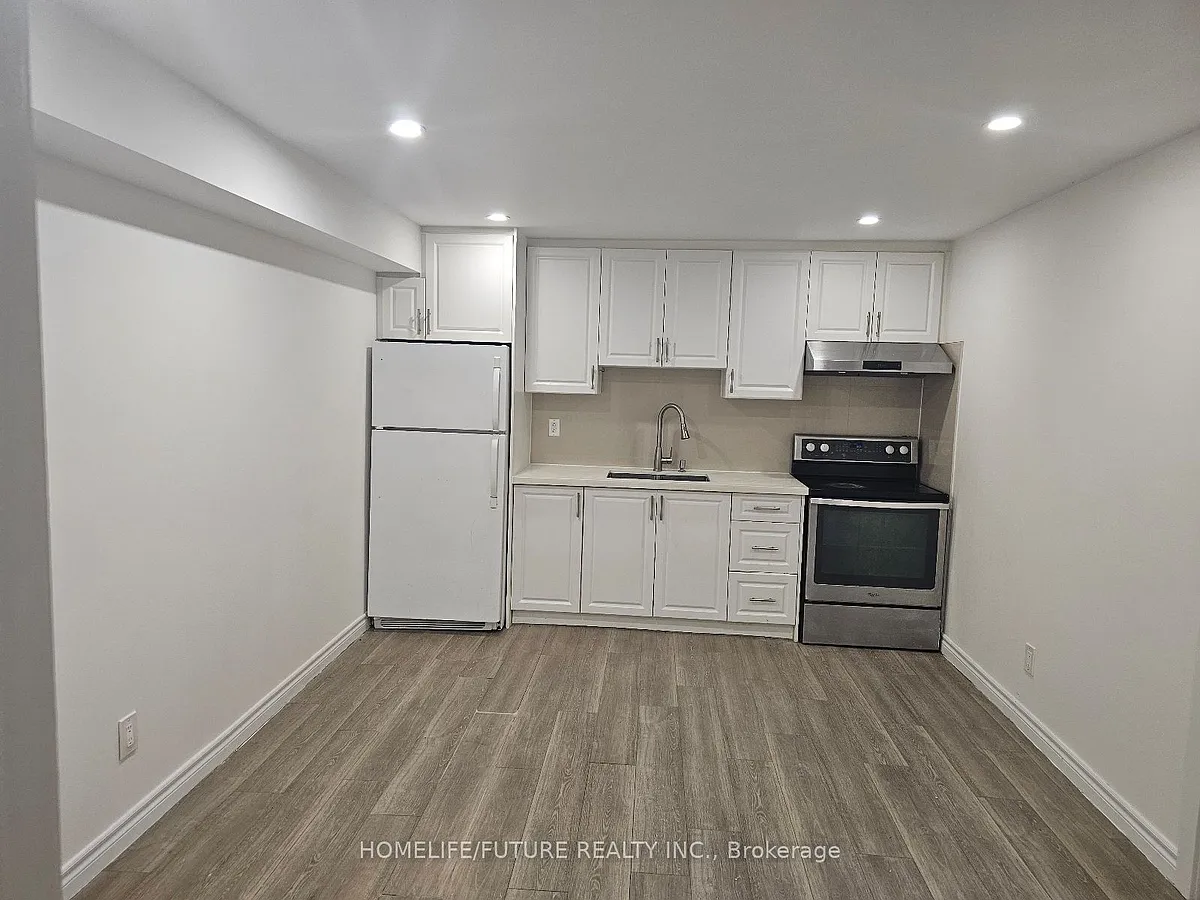Building Photo - 76 Keyworth Trl #BASEMENT