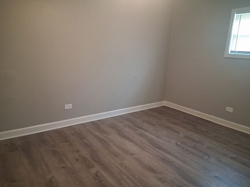 1st image of 392 Hickory St #505882BE
