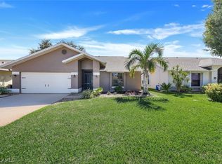 6632 Wakefield Dr, Fort Myers, FL 33966