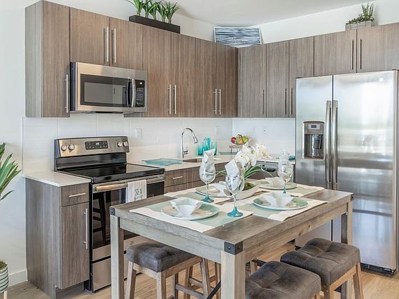 2nd image of 275 Fontainebleau Blvd #701
