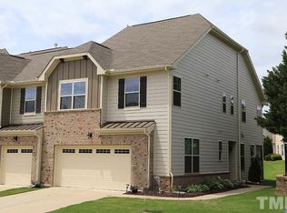 10115 Raven Tree Dr, Raleigh, NC 27617