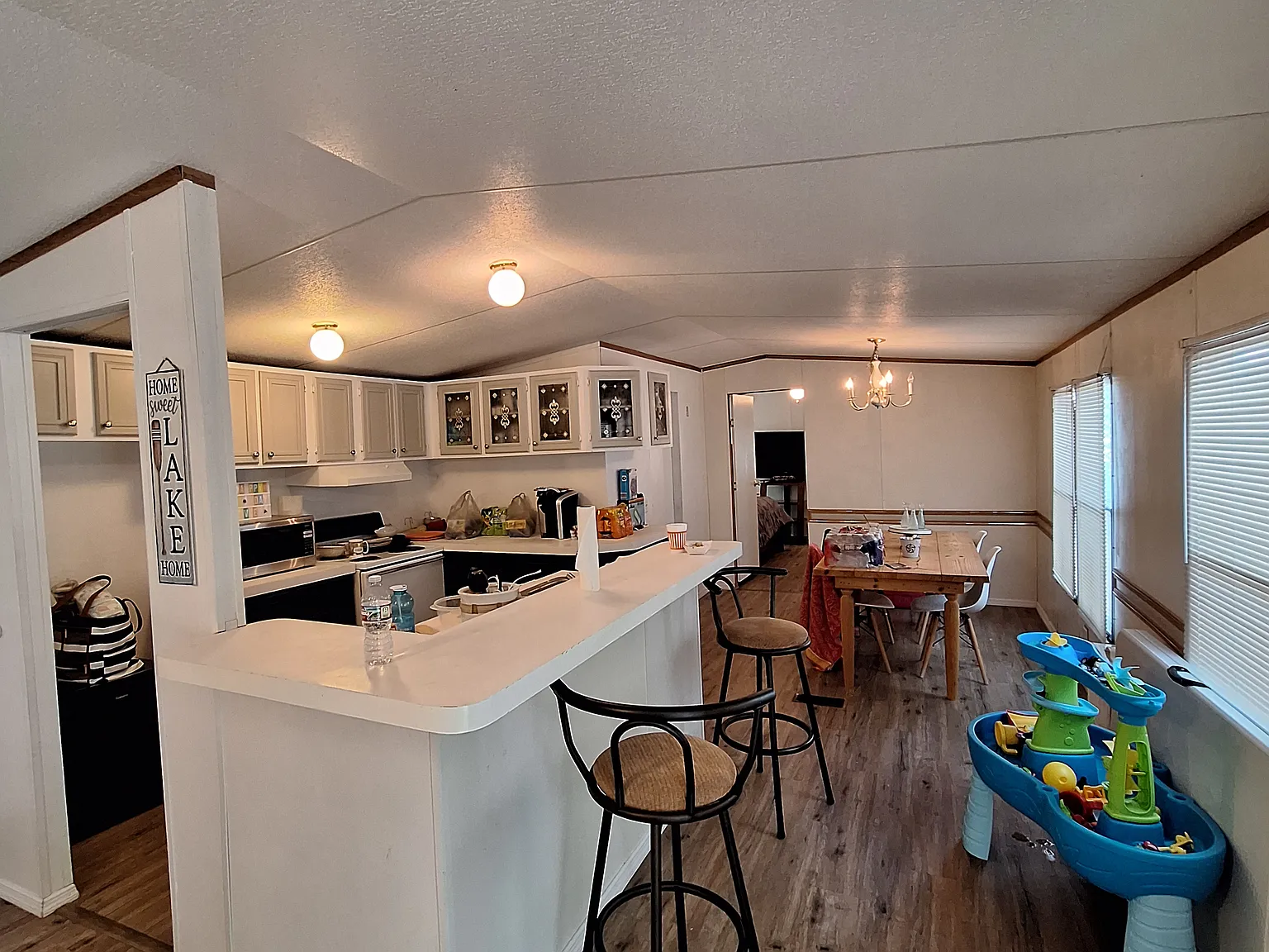 Lakehouse — Photo 2
