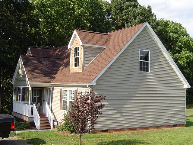1st image of 3080 Hallmark Estates Dr