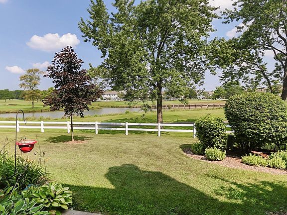 3rd image of 1804 Vermont Dr #1804