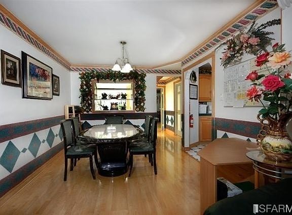 3rd image of 723 Maddux Dr