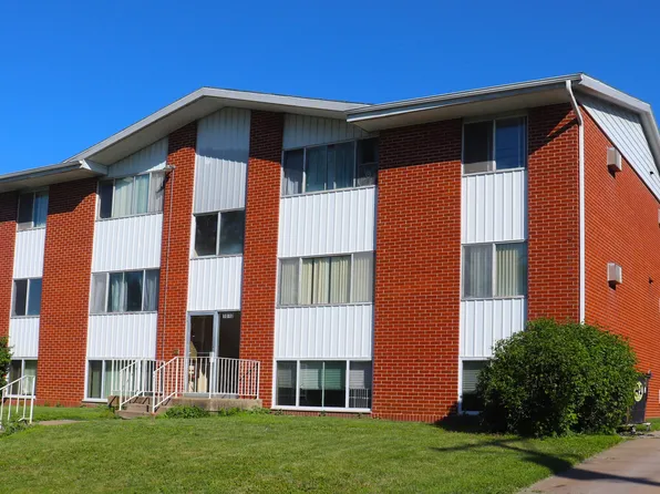 1810 A Ave NE #4, Cedar Rapids, IA 52402