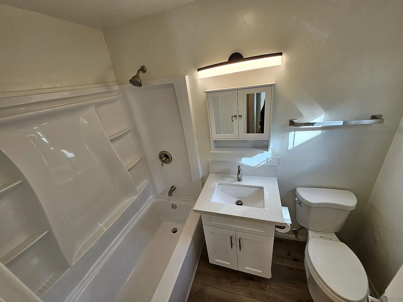 2 bed, 1.0 bath, 600 sqft, $2,395 — Photo 3