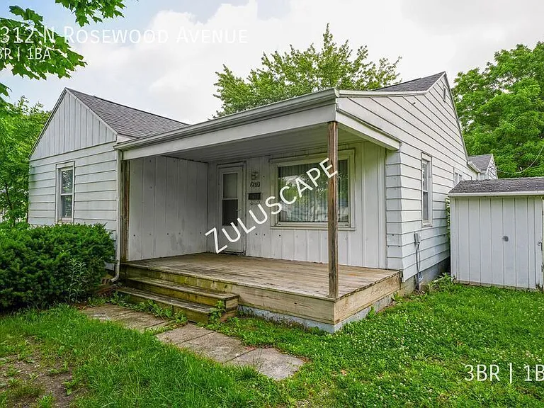 2312 N Rosewood Ave — Photo 1