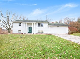 9995 6 1/2 Mile Rd, Ceresco, MI 49033