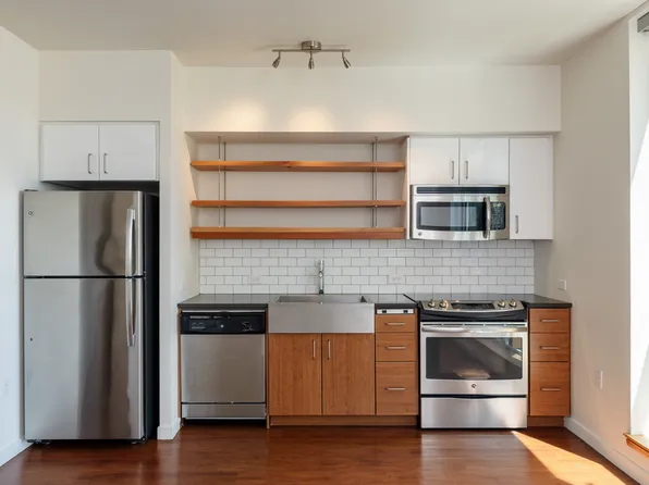 The Lower Burnside Lofts