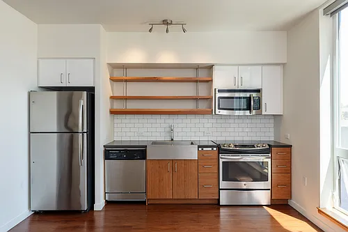 The Lower Burnside Lofts Photo 1