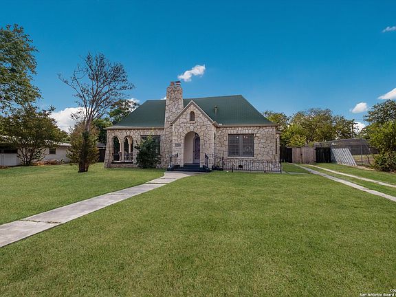 4th image of 220 Greenlawn Dr