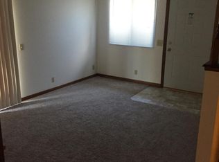 3702 Paxton Dr, Lincoln, NE 68521