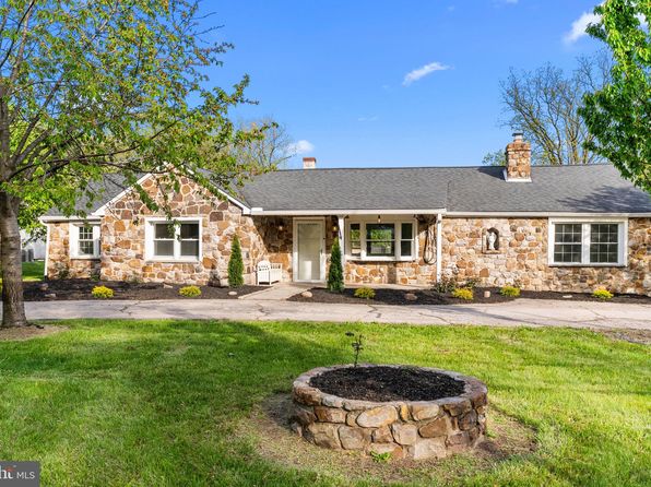 2920 Whitehall Rd, East Norriton, PA 19403