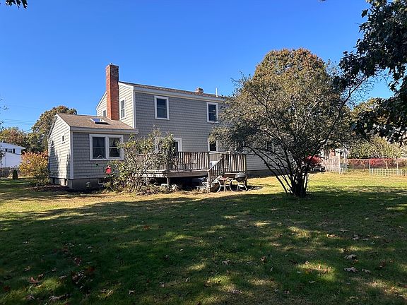 4th image of 30 Chandler Dr